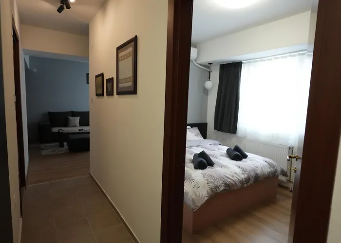 Modern & Luxe Getaway ~ Parking *